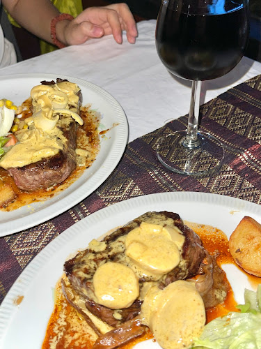 ซินเซีย - การบริการอาหารและที่พัก