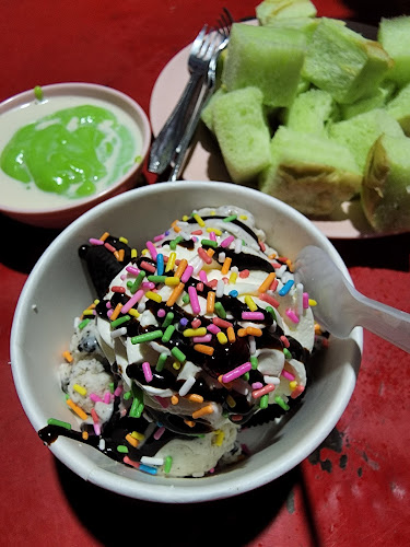 Comentarii opinii despre ไอศกรีมโต๊ะแดงนครสวรรค์