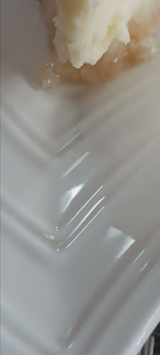 The Continental Bakery and Restaurant - การบริการอาหารและที่พัก