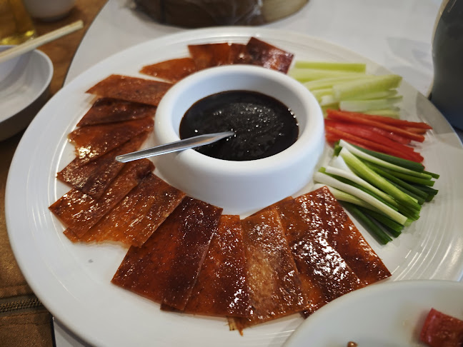 ครัวสยาม ภัตตาคาร & โต๊ะจีน - Muang