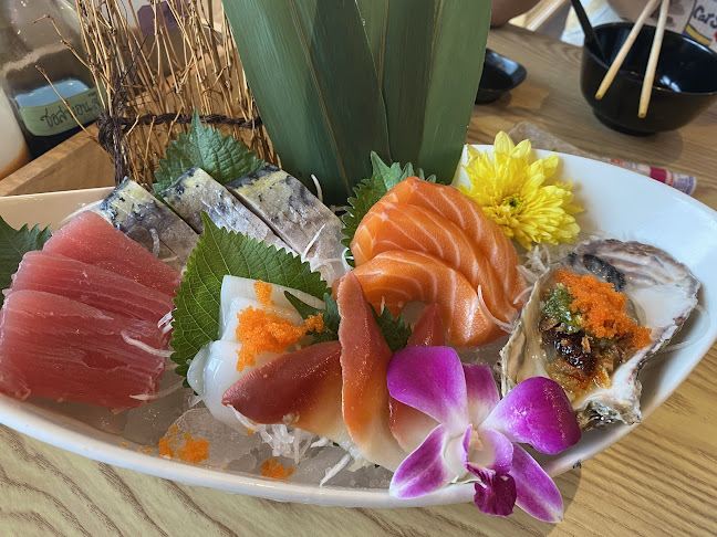 Opinii despre ยูเมะพลัสซูชิ în อำเภอธัญบุรี - การบริการอาหารและที่พัก