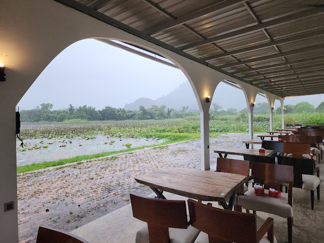 89 หมู่ที่ 6 ตำบล รัษฎา อำเภอเมืองภูเก็ต ภูเก็ต 83000