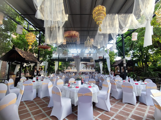 Comentarii opinii despre PhumPhor Coffee​ Restaurant​ ภูมิพ่อ คอฟฟี่เรสเตอรองท์