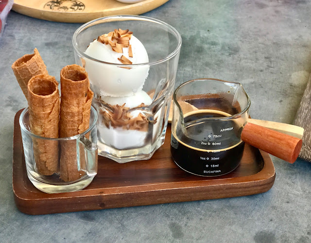 Comentarii opinii despre Lamai fresh coconut ice cream (lamai shop)