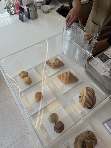 Comentarii opinii despre MONDO Espresso & Tea Bar