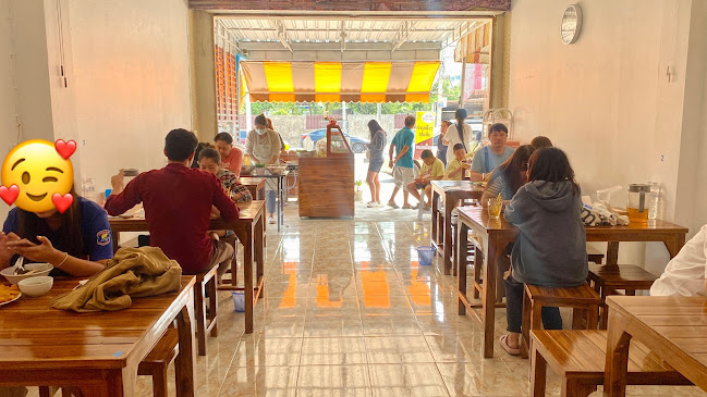 ร้านผัดไทยยายละม่อม