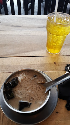 ก๋วยเตี๋ยวต้มยำหมูชากังราว - อำเภอเมืองภูเก็ต