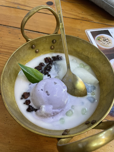 WANLAMUN & EGG E EGG @OLD TOWN thai dessert & chicken rice & thai food - การบริการอาหารและที่พัก