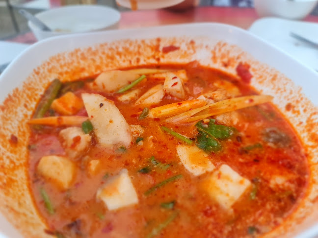 Opinii despre ข้าวต้มโชคอนันต์ (KhaotomChokarnan) în อำเภอบางละมุง - การบริการอาหารและที่พัก