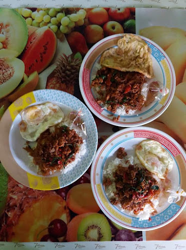 ร้านป้าเดือน