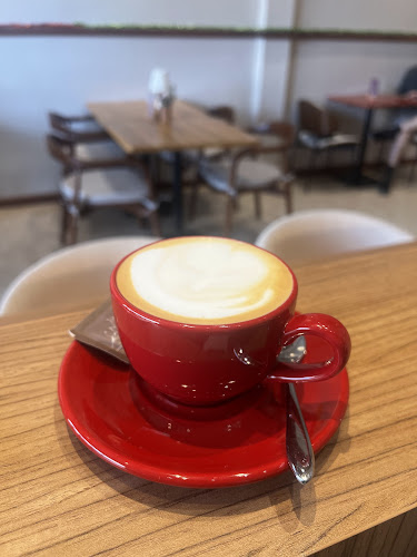 Opinii despre Eggsactly - เอ๊กแซ็คลี่ în อำเภอบางละมุง - การบริการอาหารและที่พัก