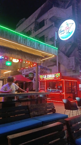 Sea Zaa Cafe - การบริการอาหารและที่พัก