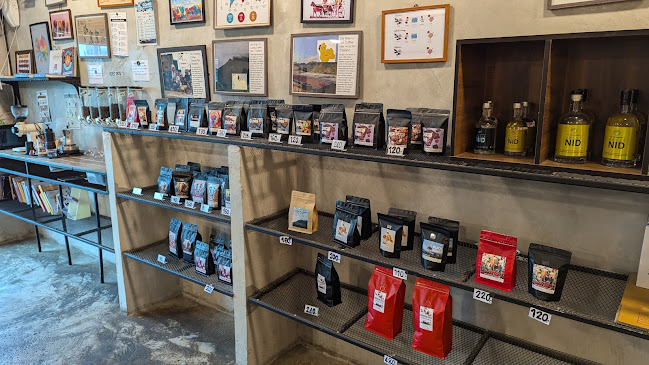 Jitphirom Coffee Roastery (Oldies) - การบริการอาหารและที่พัก