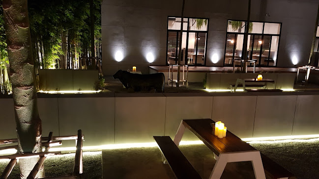 Grillicious Japanese BBQ - การบริการอาหารและที่พัก