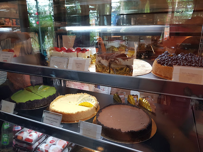 608 ถ. ราชมรรคา ตำบลสนามจันทร์ อำเภอเมืองนครปฐม นครปฐม 73000