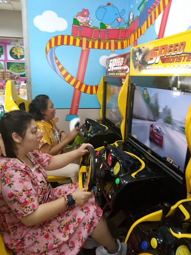 บริษัท เอ็มเค เรสโตรองต์ จำกัด - การบริการอาหารและที่พัก