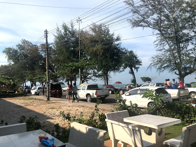 ร้านอาหารสนแก้ว ซีฟู๊ด