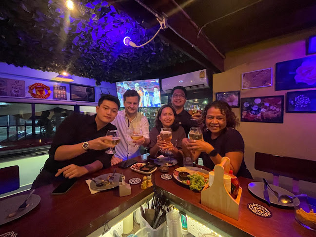 Comentarii opinii despre SMAZ Bistro สมาส บิสโทร