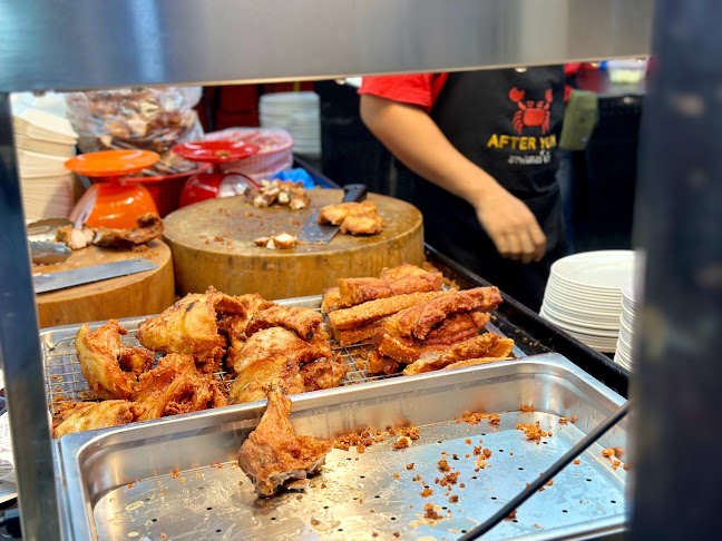 ปั้มคาลเท็กซ์ 144 หมู่ที่ 9 อยู่ใน ถนน พัทยากลาง อำเภอบางละมุง ชลบุรี 20150