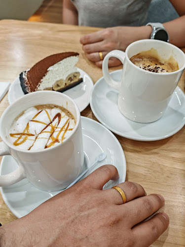 Comentarii opinii despre CUPSs Coffee shop 咖啡店 ร้านกาแฟคัพส์