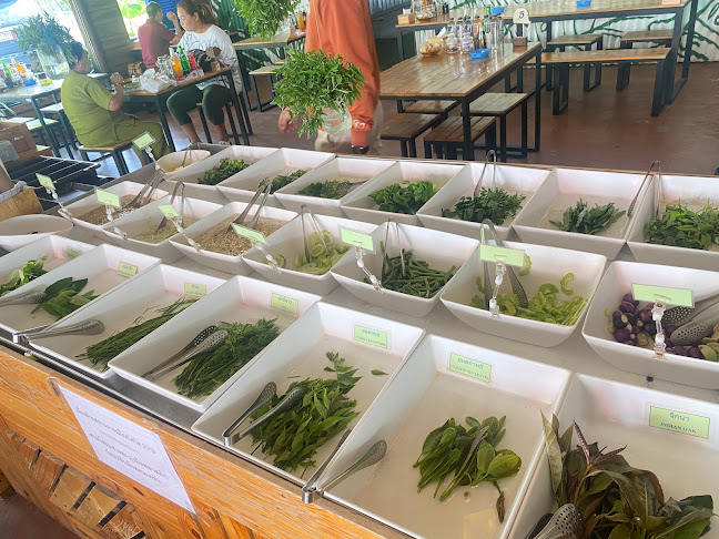 Comentarii opinii despre ร้านหนมจีนบ้านฉลอง