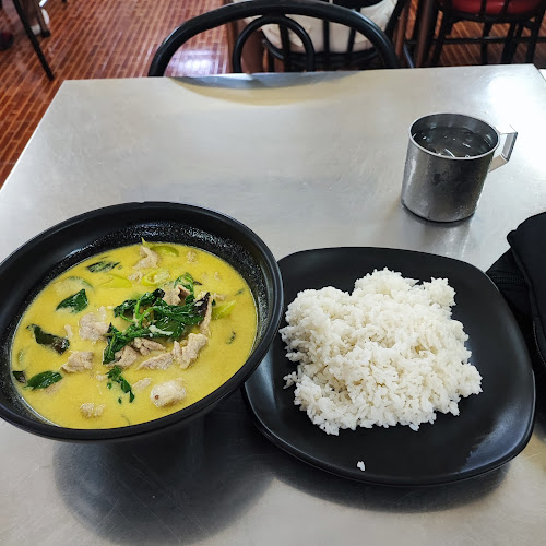 ブアカーオ名無し食堂 - การบริการอาหารและที่พัก