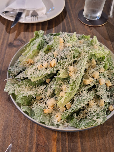 Riburs BBQ - การบริการอาหารและที่พัก