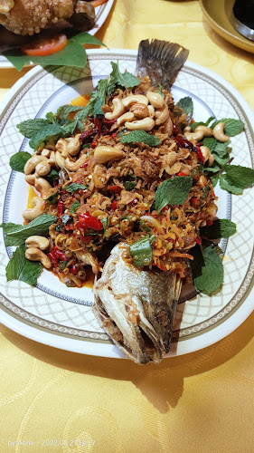 Comentarii opinii despre ร้านอาหารเยื่อไม้