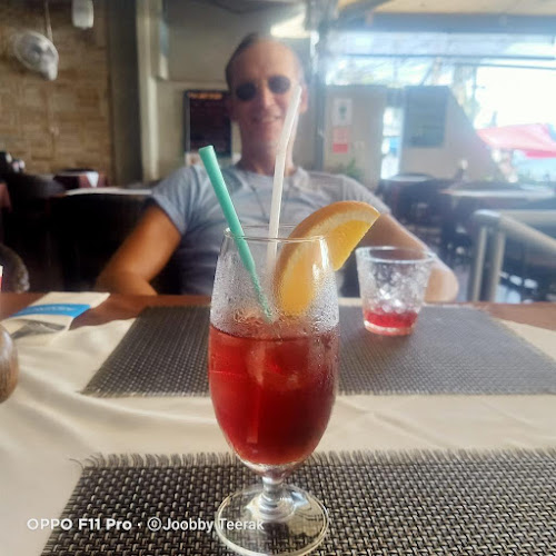 Comentarii opinii despre Akvavit Grill & Bar