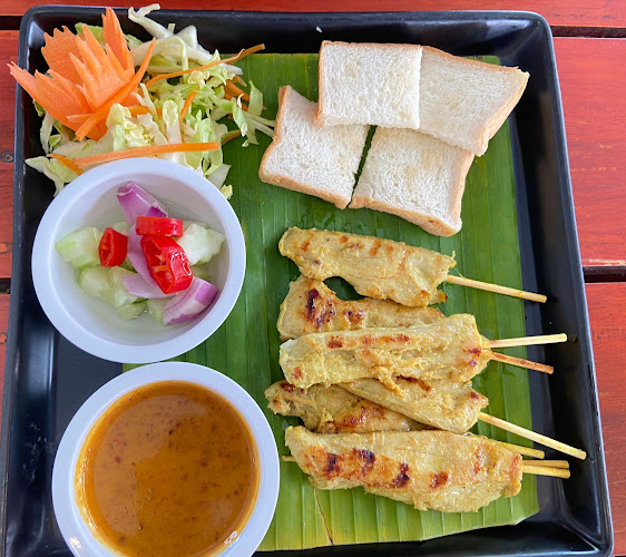 Comentarii opinii despre Red Chair