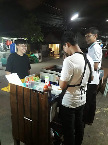 Burger Bangs - การบริการอาหารและที่พัก