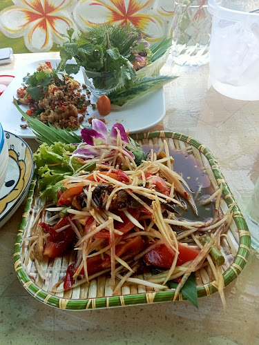 ร้านแซ่บนัวครัวอีสานกำแพงเพชร - อ.เมือง