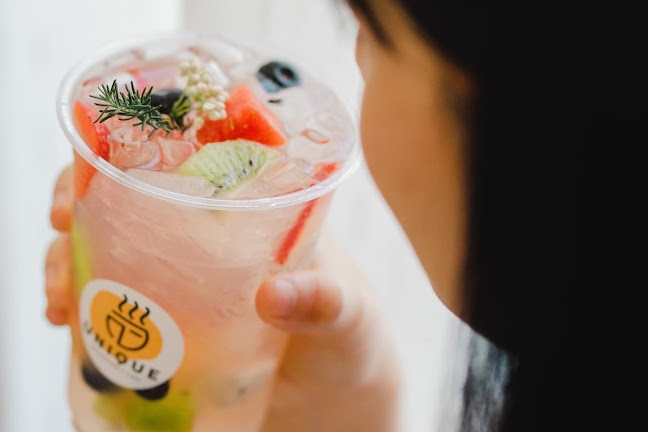 Comentarii opinii despre Unique Cafe'