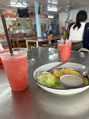 ลกเที้ยน ศูนย์รวมอาหารพื้นเมืองภูเก็ต