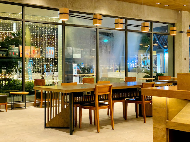 Comentarii opinii despre Starbucks (Central Village Outlet)