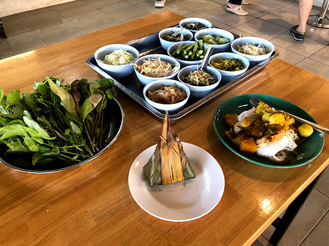 Opinii despre ขนมจีนสะพานหิน în อำเภอเมืองภูเก็ต - การบริการอาหารและที่พัก