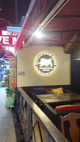 Opinii despre Buffalo steak house în อำเภอเมืองภูเก็ต - การบริการอาหารและที่พัก