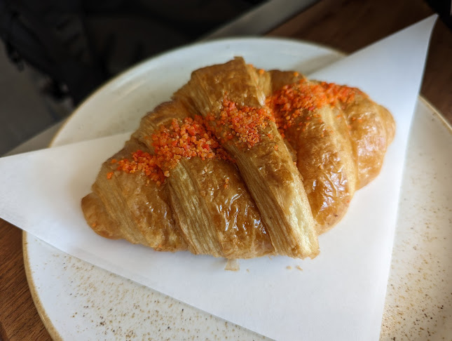 Aram Coffee&Crepes - การบริการอาหารและที่พัก