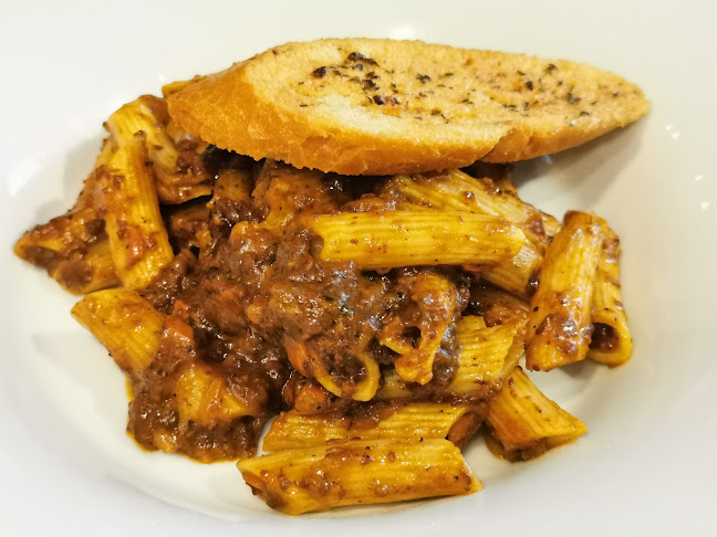 Kiin - การบริการอาหารและที่พัก