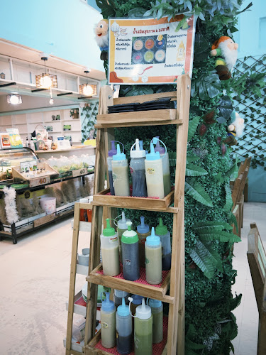 Opinii despre ร้านกินผักคาเฟ่ นครปฐม în อำเภอเมืองนครปฐม - การบริการอาหารและที่พัก