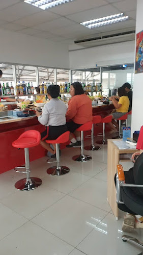 เฮียเสือชาบูสายพาน - เมือง