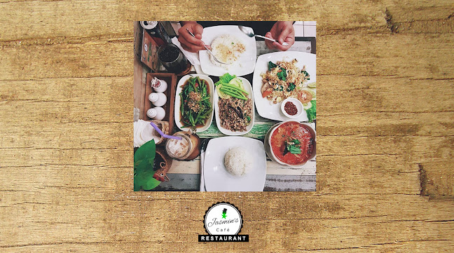 Jasmin's Café - อำเภอบางละมุง