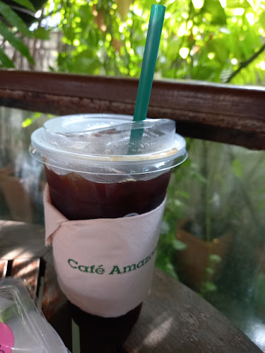 คาเฟ่ อเมซอน สาขา ถนนมุขมนตรี - การบริการอาหารและที่พัก