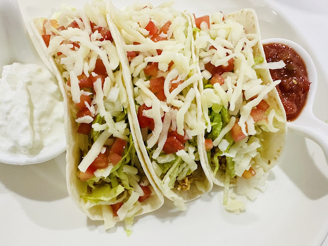 79 ซอย ไสยวน ตำบล ราไวย์ อำเภอเมืองภูเก็ต ภูเก็ต 83100