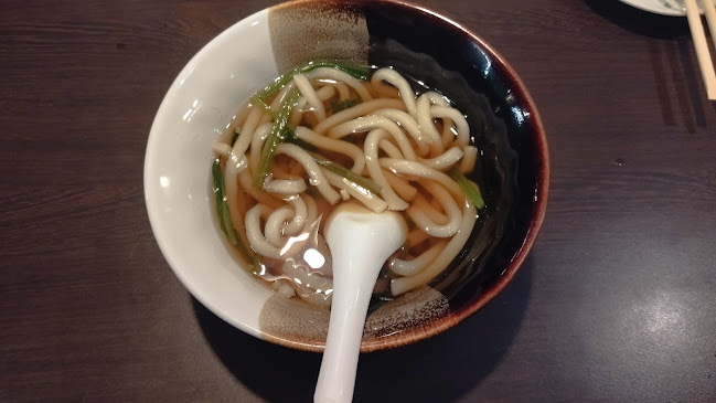 Anego - การบริการอาหารและที่พัก