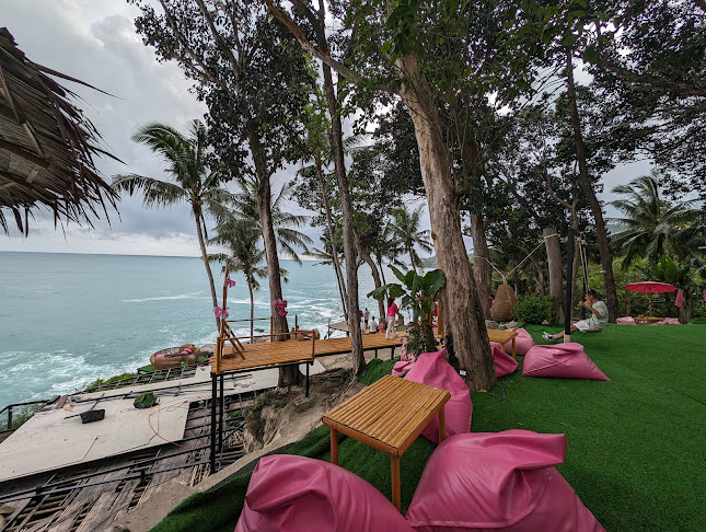 คาเฟ่ ภูเก็ต วิวพอยท์ - อำเภอกะทู้