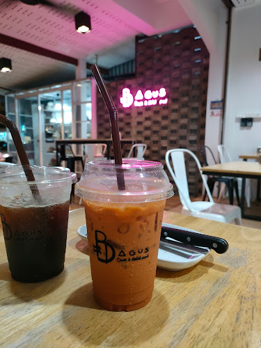 Opinii despre Bagus cafe & halal food în อำเภอกะทู้ - การบริการอาหารและที่พัก