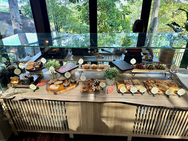 Three Monkeys Restaurant - อำเภอเมืองภูเก็ต