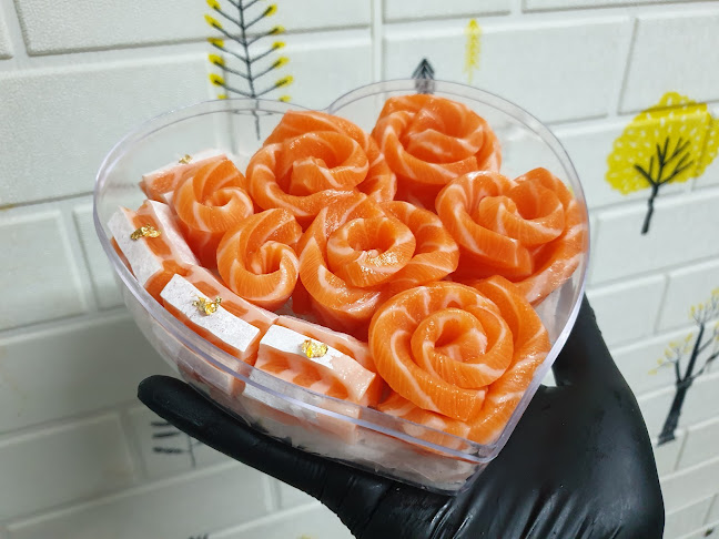 แซลมอนสายคลองรังสิต คลอง2 - การบริการอาหารและที่พัก