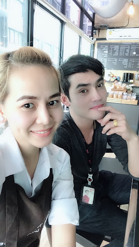 BROWN BEANS Coffee - การบริการอาหารและที่พัก